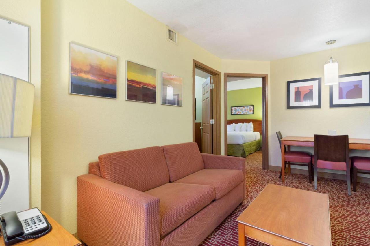 Extended Stay America Suites - Norfolk - バージニアビーチ エクステリア 写真